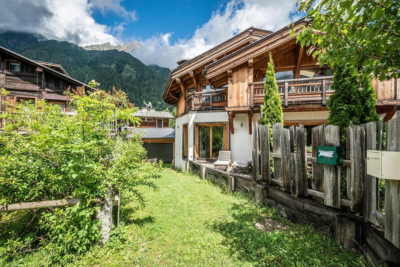 Eden Hotel, Apartments And Chalet Chamonix Les Praz Kültér fotó